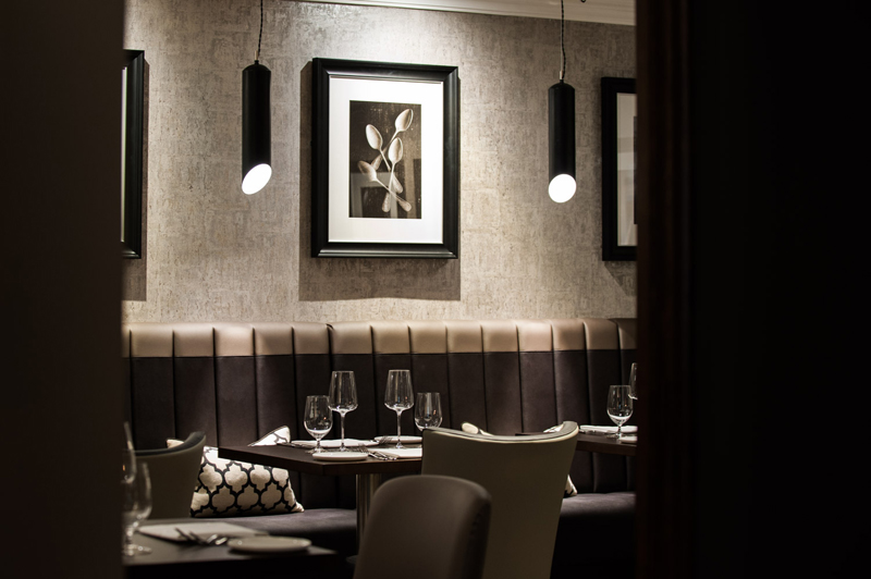 Bistro Deluxe by Paul Tamburrini